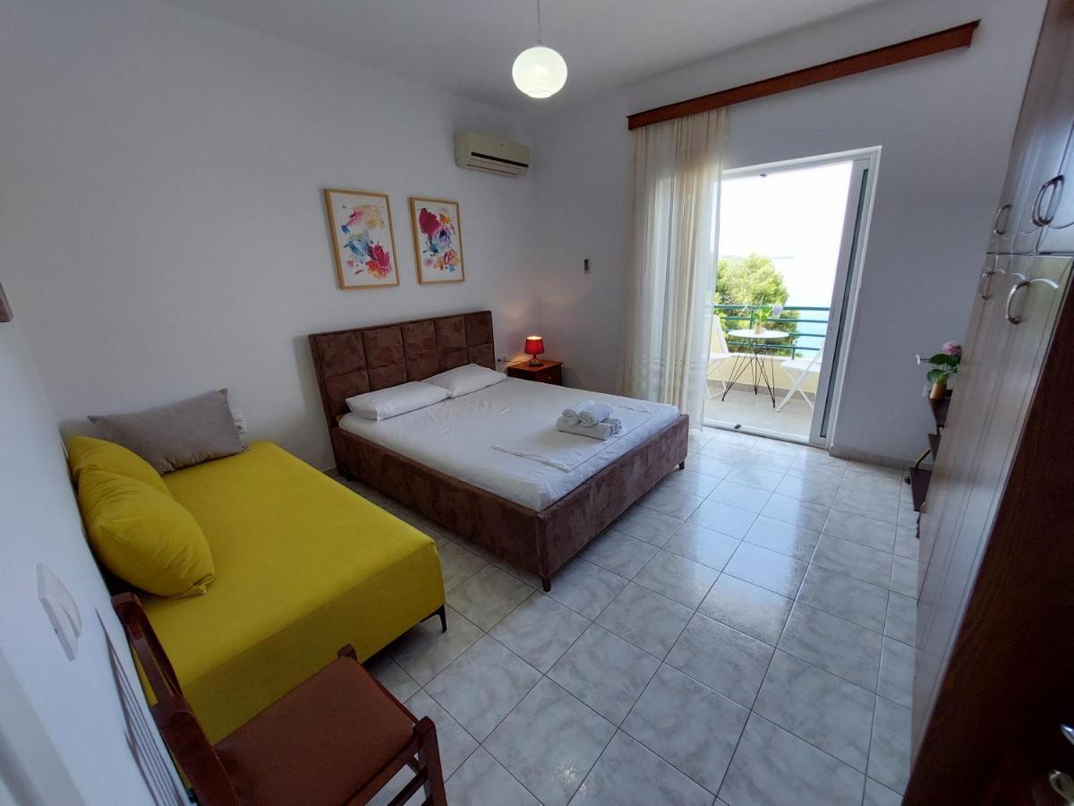 The Sun House Apartment Sarande Exterior photo