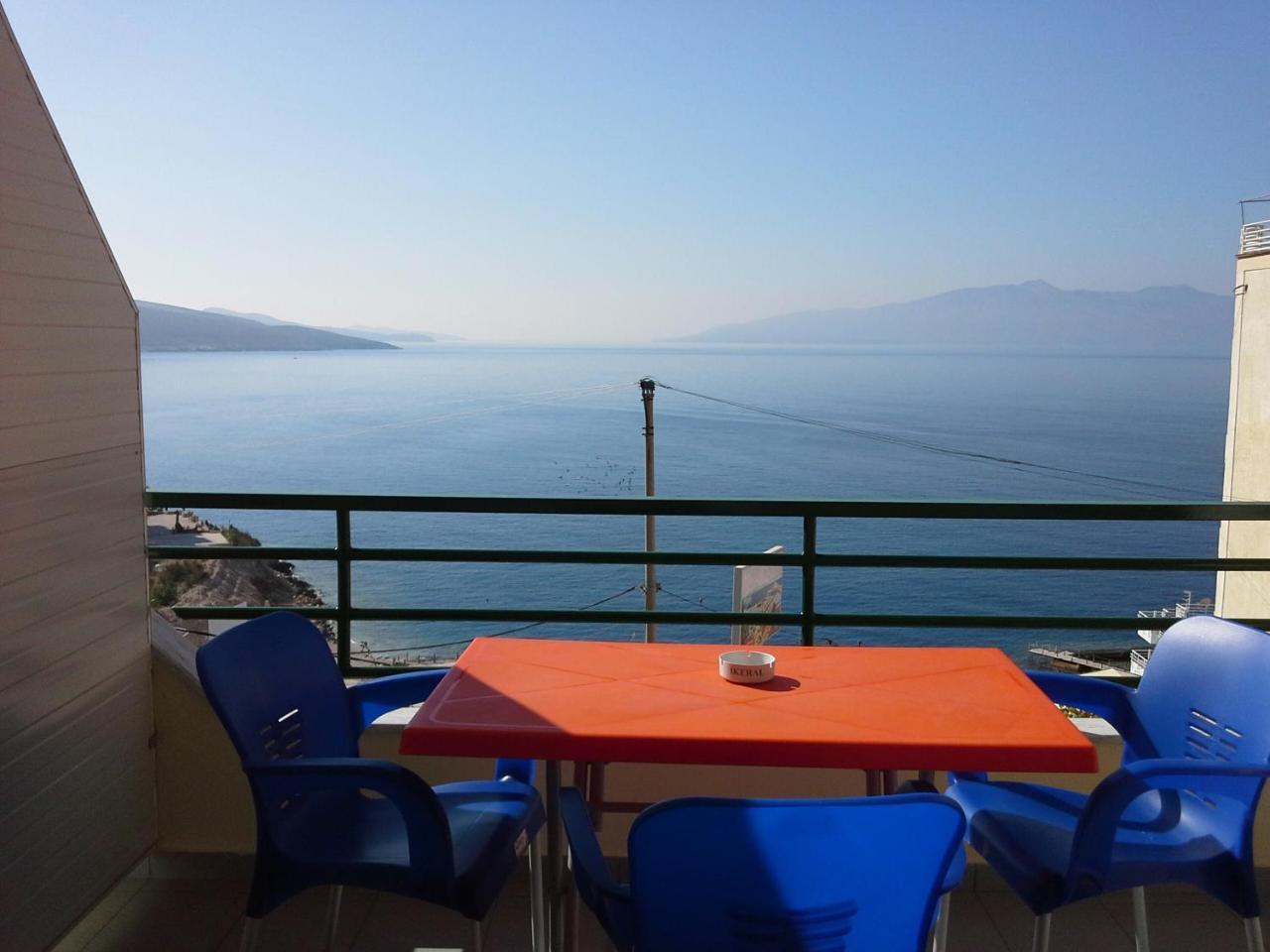 The Sun House Apartment Sarande Exterior photo